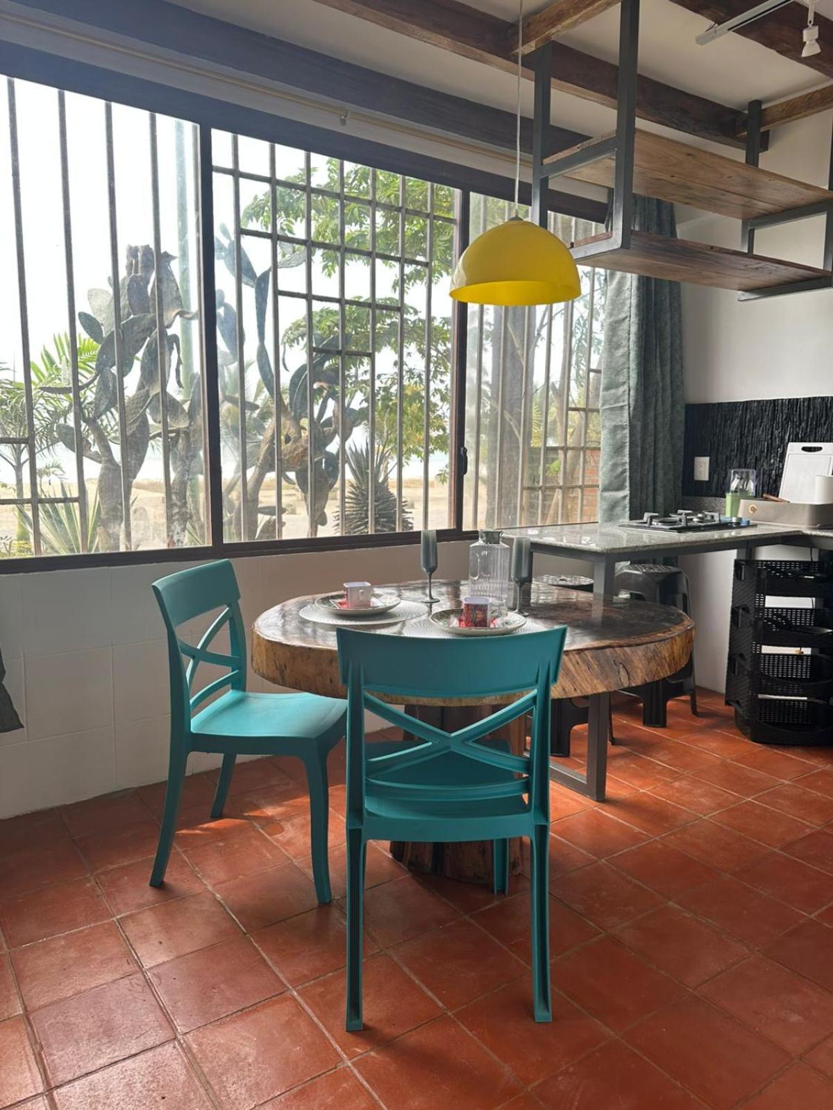 Hotel Nantu Hosteria Puerto Lopez Exterior photo